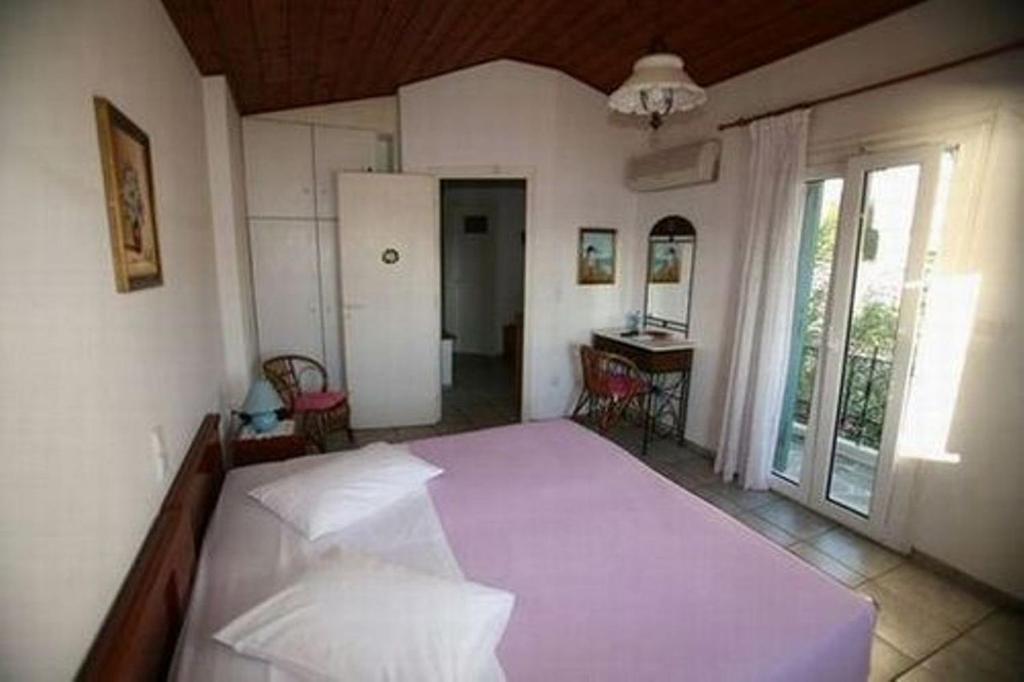Aparthotel Meltemi à Batsi Chambre photo